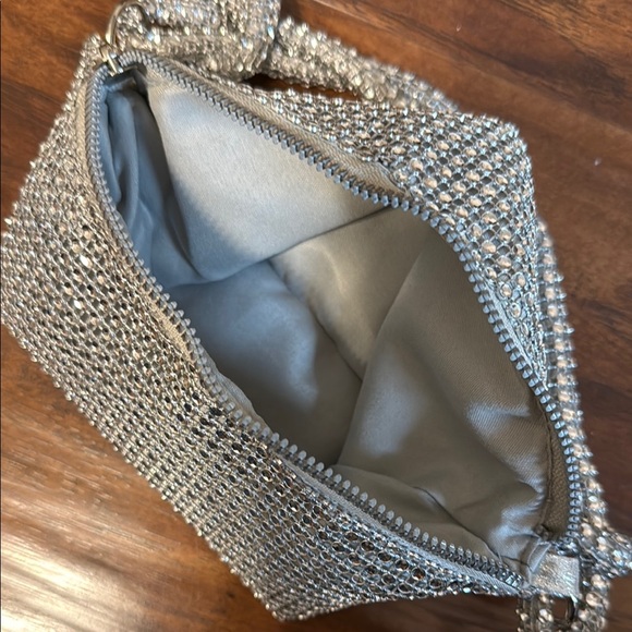 Elegant Silver Crystal Clutch - Picture 2 of 2